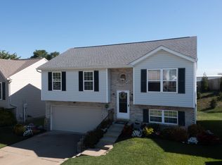 2772 Berwood Ln, Hebron, KY 41048