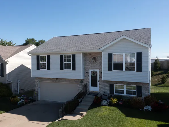 2772 Berwood Ln, Hebron, KY 41048