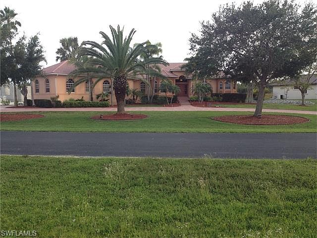 1st image of 8671 Belle Meade Dr