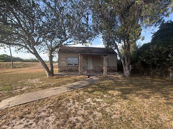 2nd image of 1234 Easterling Dr