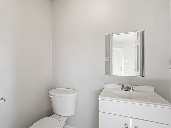 4th image of 11202 Sagehill Dr