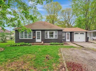 605 S Draper Ave, Champaign, IL 61821