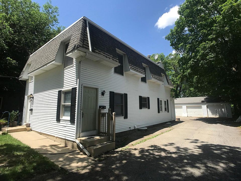 1st image of 525 McKee St APT B