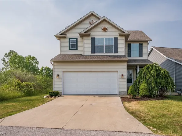 5315 Deer Trace Dr, Kent, OH 44240