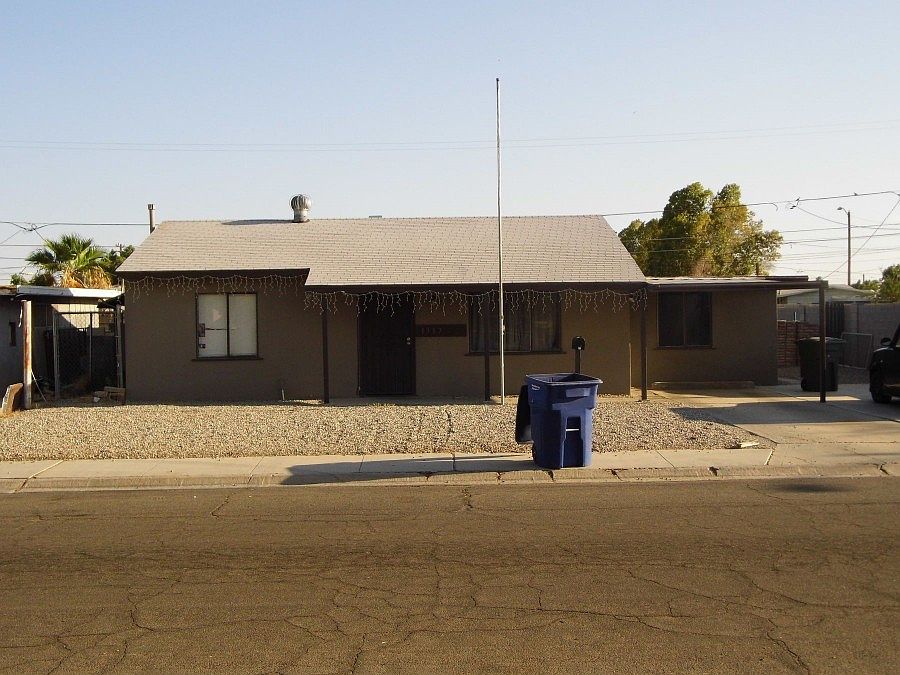 1st image of 1337 E La Mesa St