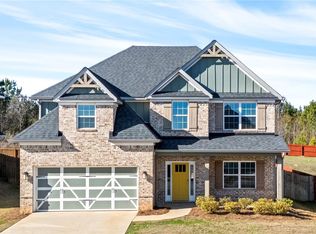 738 Wyndham Village Ct, Opelika, AL 36804
