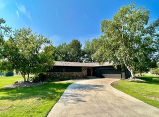 185 Rita Rd, Ortonville, MN 56278