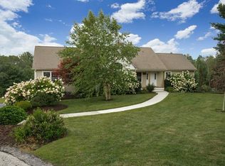 33 Raymond St, Dudley, MA 01571