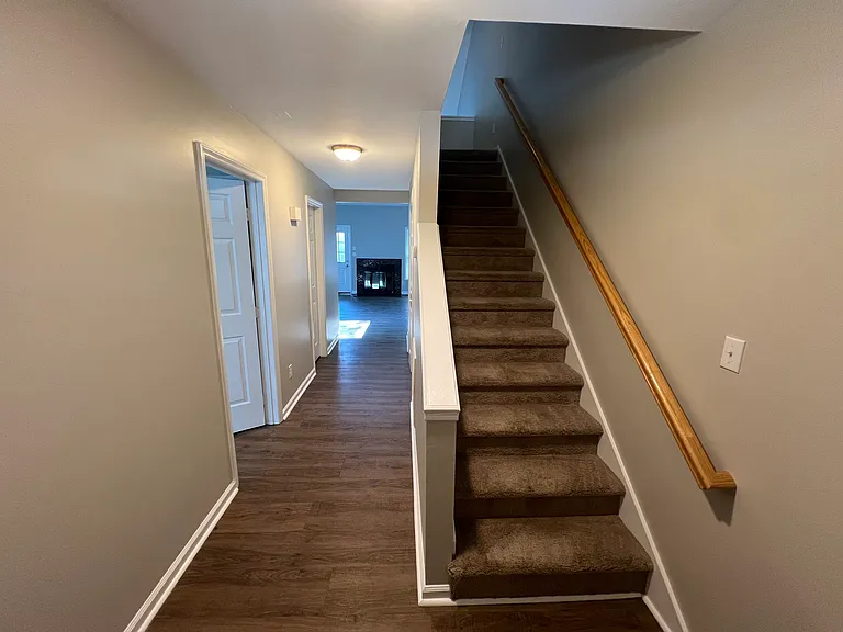 8314 McGuire Dr — Photo 8
