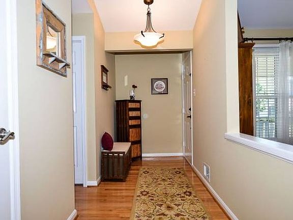 Entry way