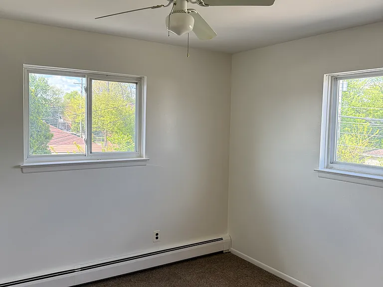 2406 Fort Park Blvd #5 — Photo 5