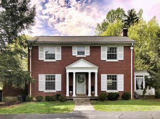 100 Helmwood Dr, Elizabethtown, KY 42701