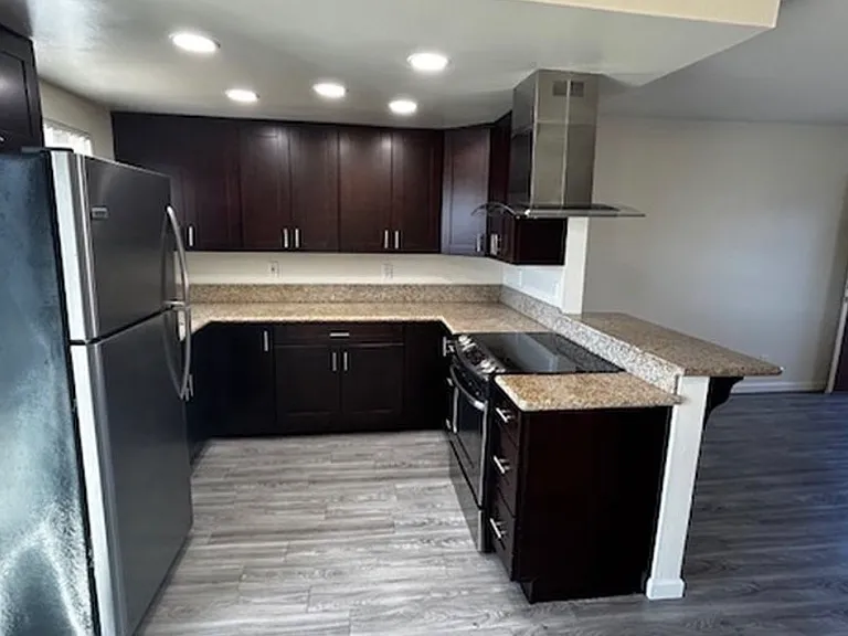 347 Roosevelt St #9A — Photo 3
