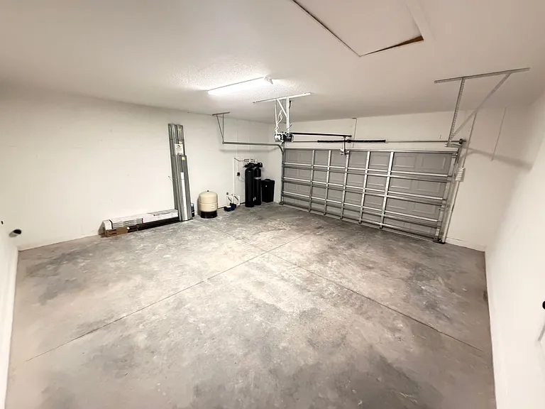 430 Wellwood St SW — Photo 32