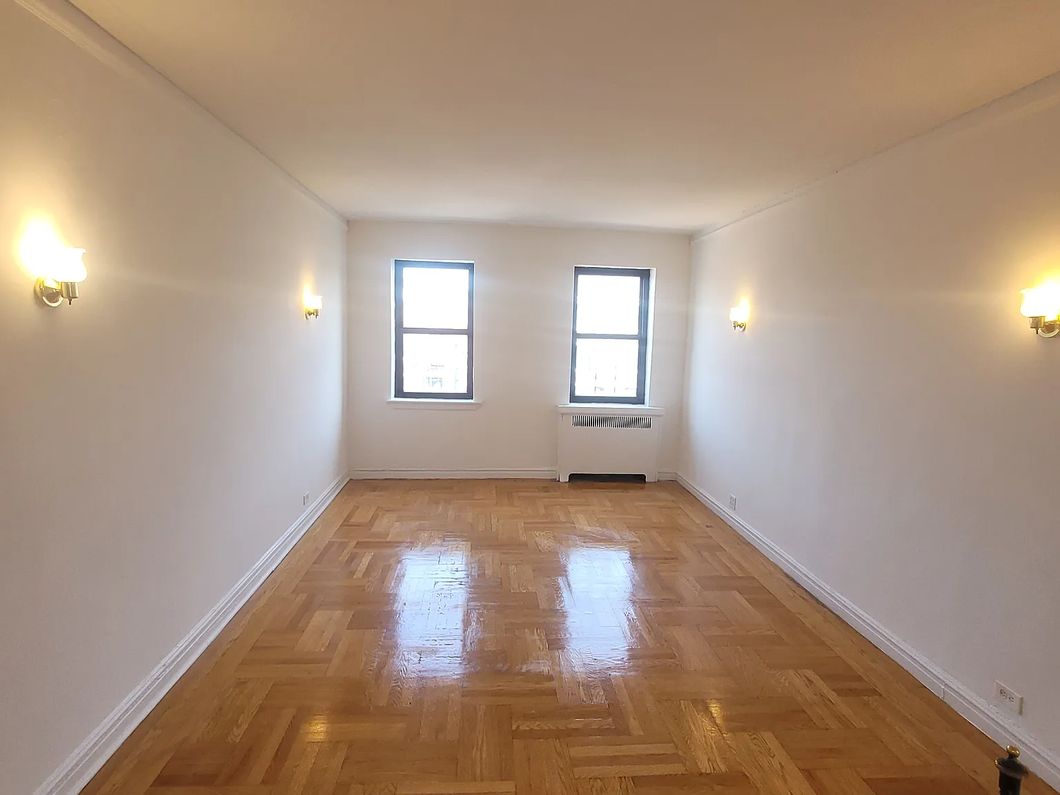 2 bed, 780 sqft, $2,550 — Photo 1