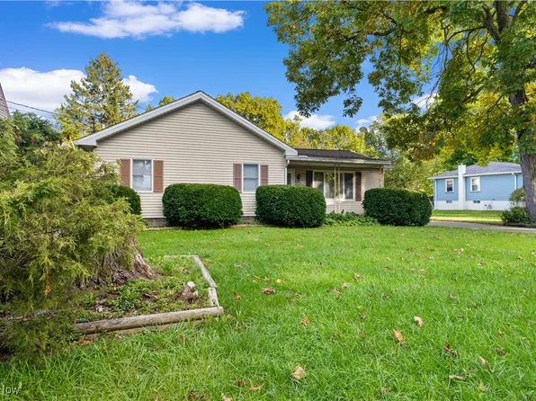 185 Idaho Rd, Youngstown, OH 44515