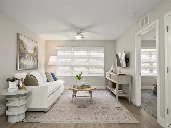 680 6th Ave NE APT 4203, Tuscaloosa, AL 35404