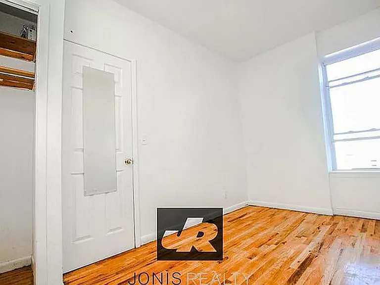 121 Saint Marks Pl #5 — Photo 3