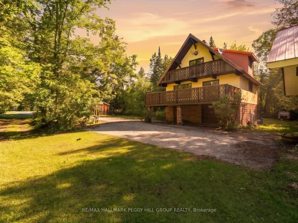 157 Baxter Loop Rd, Georgian Bay, ON L0K 1S0