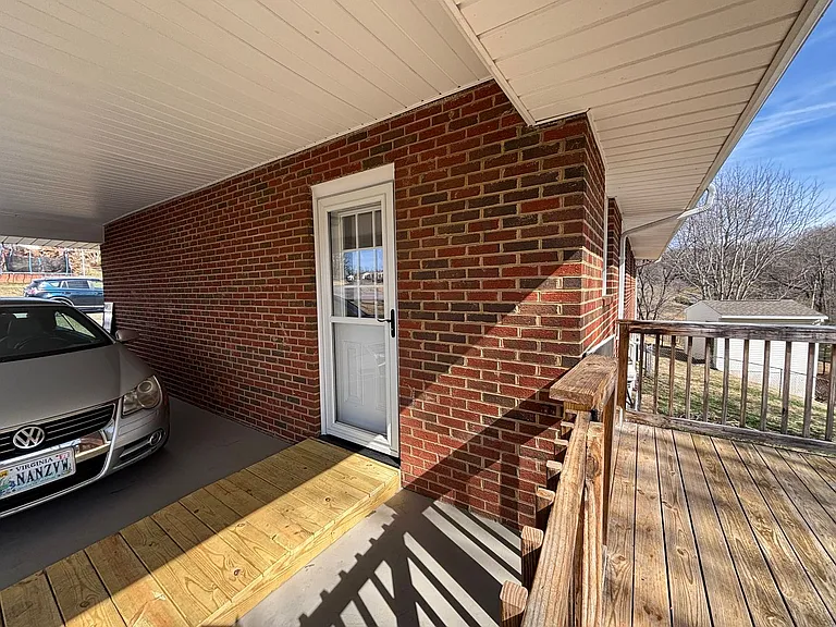 449 Missimer Ln — Photo 50