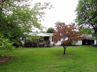 921 Gladys Rd, Gladys, VA 24554