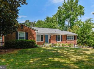 8616 Woodward Ave, Alexandria, VA 22309