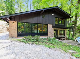 7310 Salmon Dr, Nineveh, IN 46164