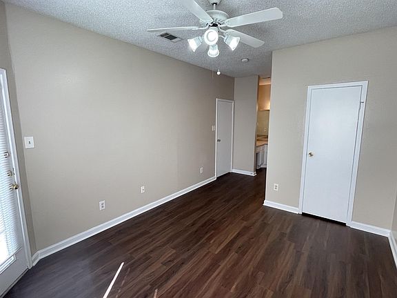 5th image of 12166 Metric Blvd APT 104