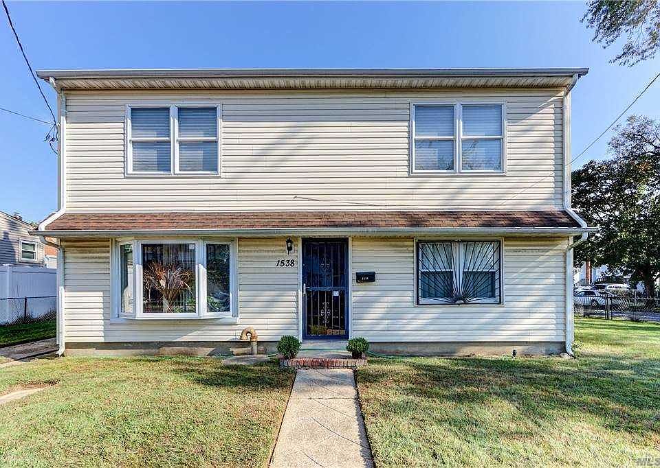 1st image of 1538 Rosalind Ave