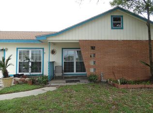 109 Water St, Galveston, TX 77550