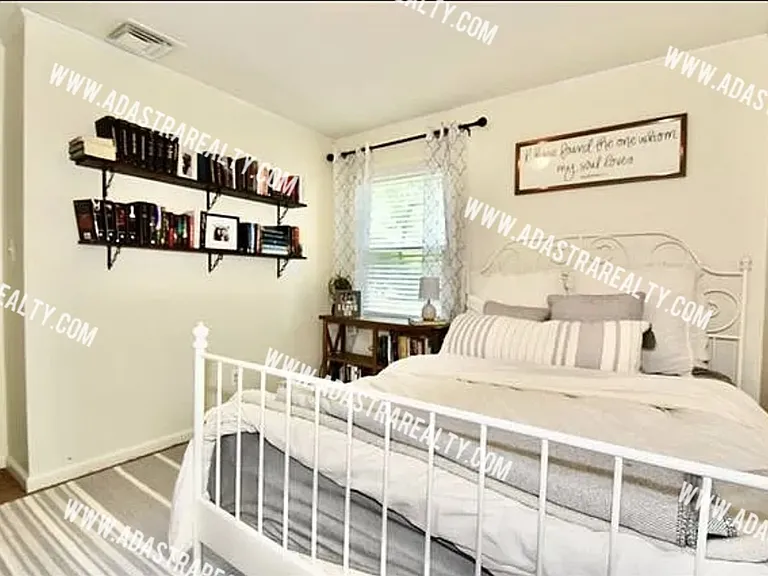 2227 W 78th St — Photo 17
