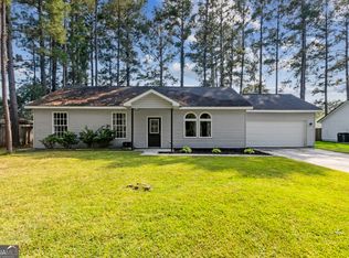 208 Foxwood Dr, Kingsland, GA 31548