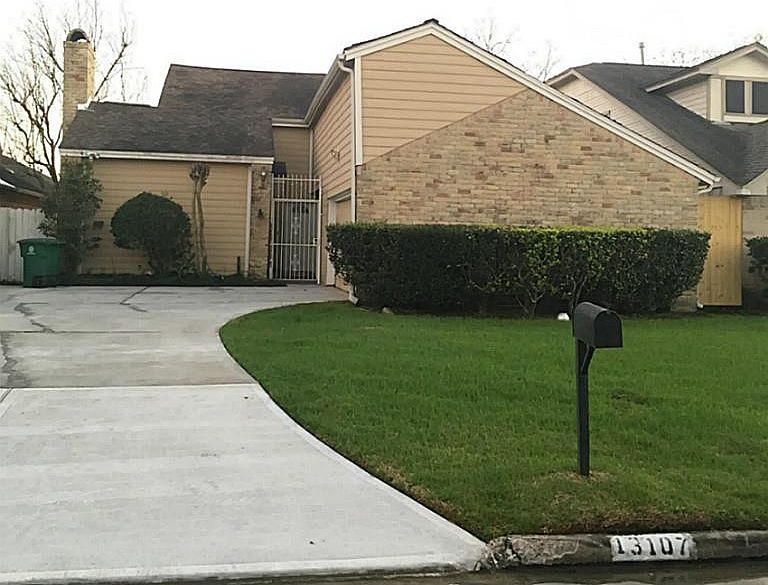 1st image of 13107 Creekside Park Dr