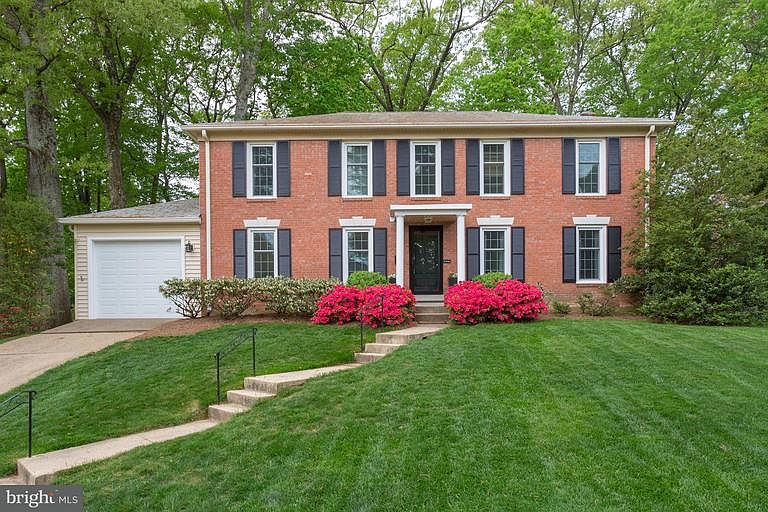 1st image of 8707 Chippendale Ct