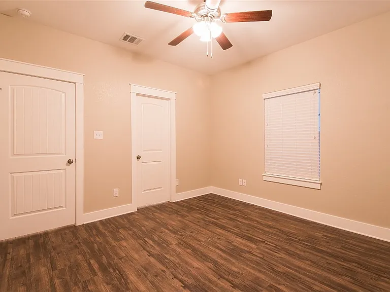 216 Howdy Ct — Photo 22