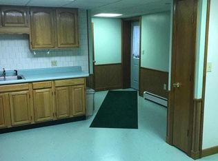 140 Shirley Rd, Lancaster, MA 01523