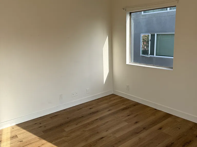 1520 S Bedford St #7 — Photo 13
