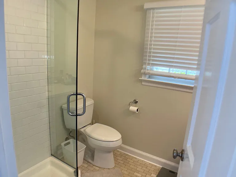 52 Sunrise Ave — Photo 6