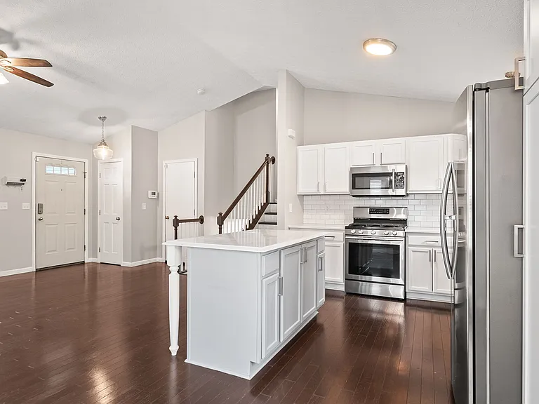 1300 Faunsdale Dr — Photo 11
