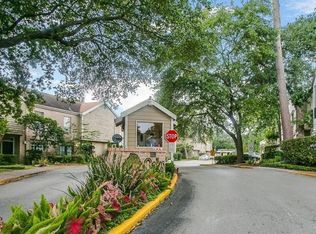 2100 Tanglewilde St APT 402, Houston, TX 77063