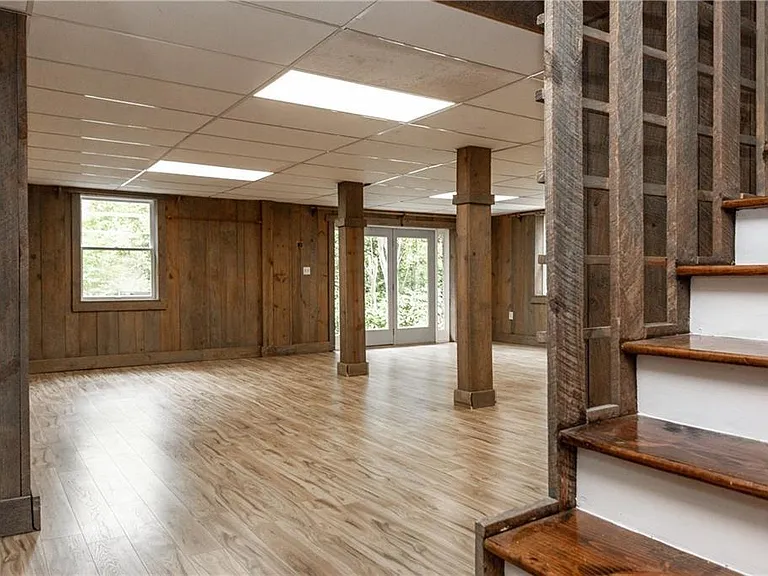 1365 Timberland Dr SE — Photo 35