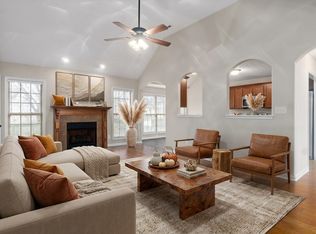 2485 Senseney Dr, Clarksville, TN 37042