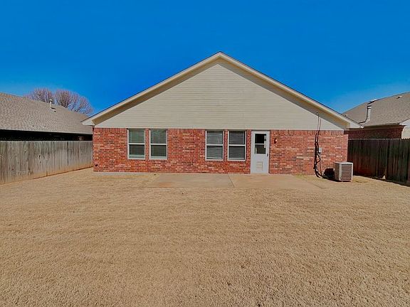 3rd image of 3148 SW 103rd Pl