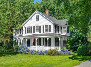 20 Club Ln, Remsenburg, NY 11960