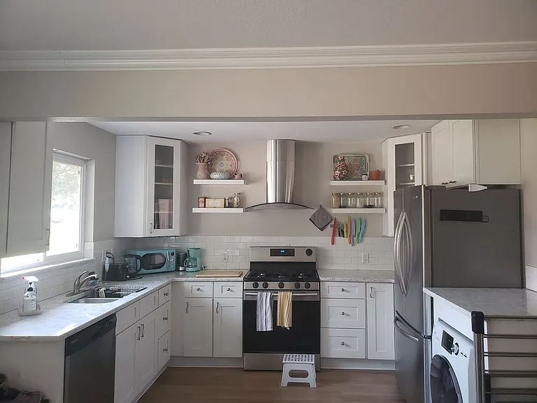 3237 N Milwaukee St — Photo 9