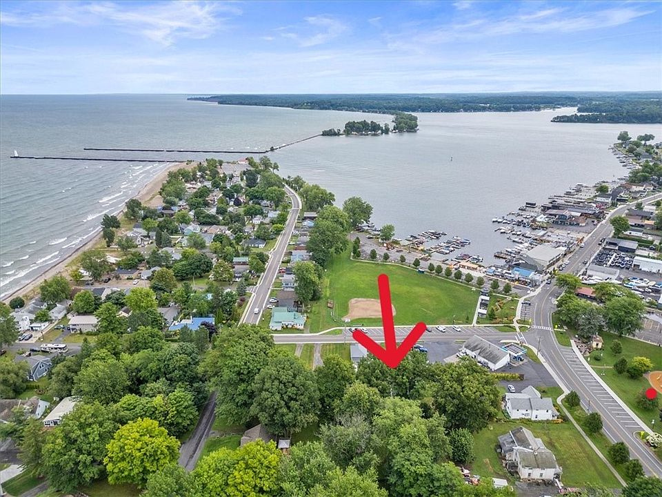 1st image of 7531 Bay St