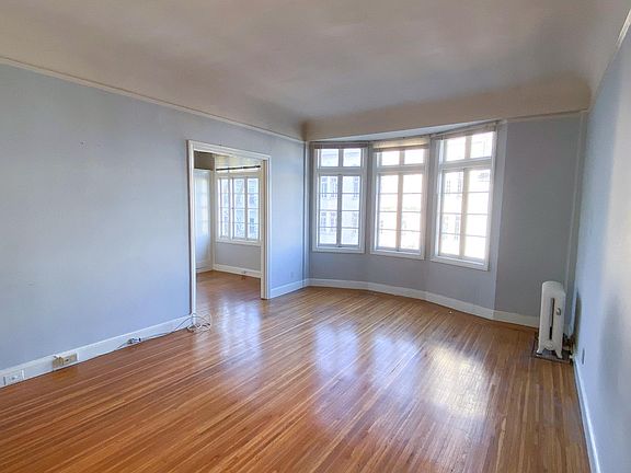3rd image of 1755 Franklin St APT 504