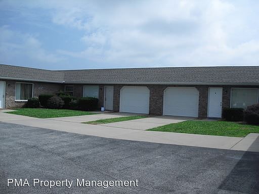1st image of 703 Skyline Dr #D