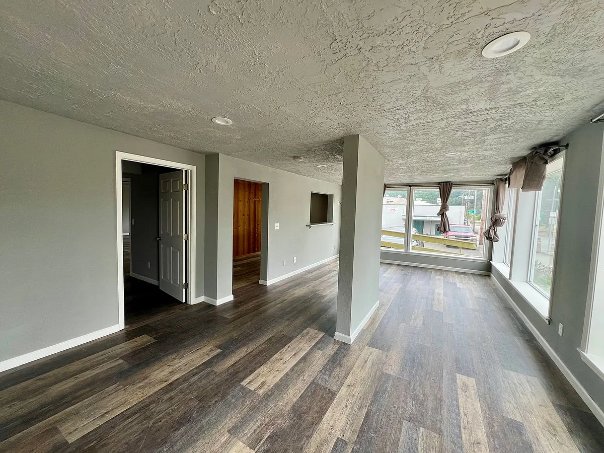 Building Photo - 212 Spruce St #C