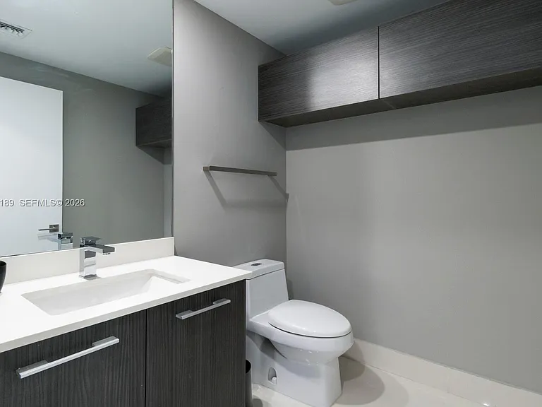 55 SW 9th St #3010 — Photo 8